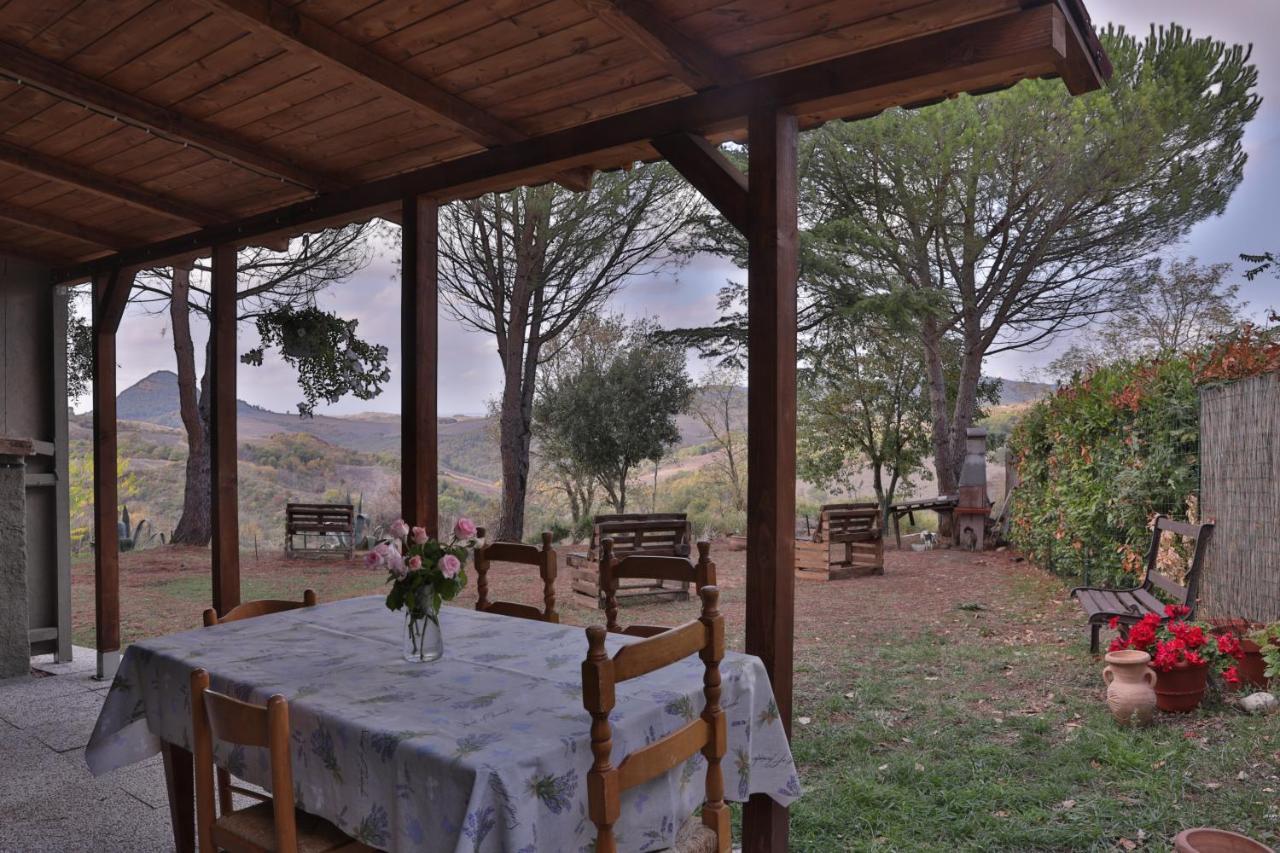 Podere San Francesco Bed and Breakfast Volterra Eksteriør billede