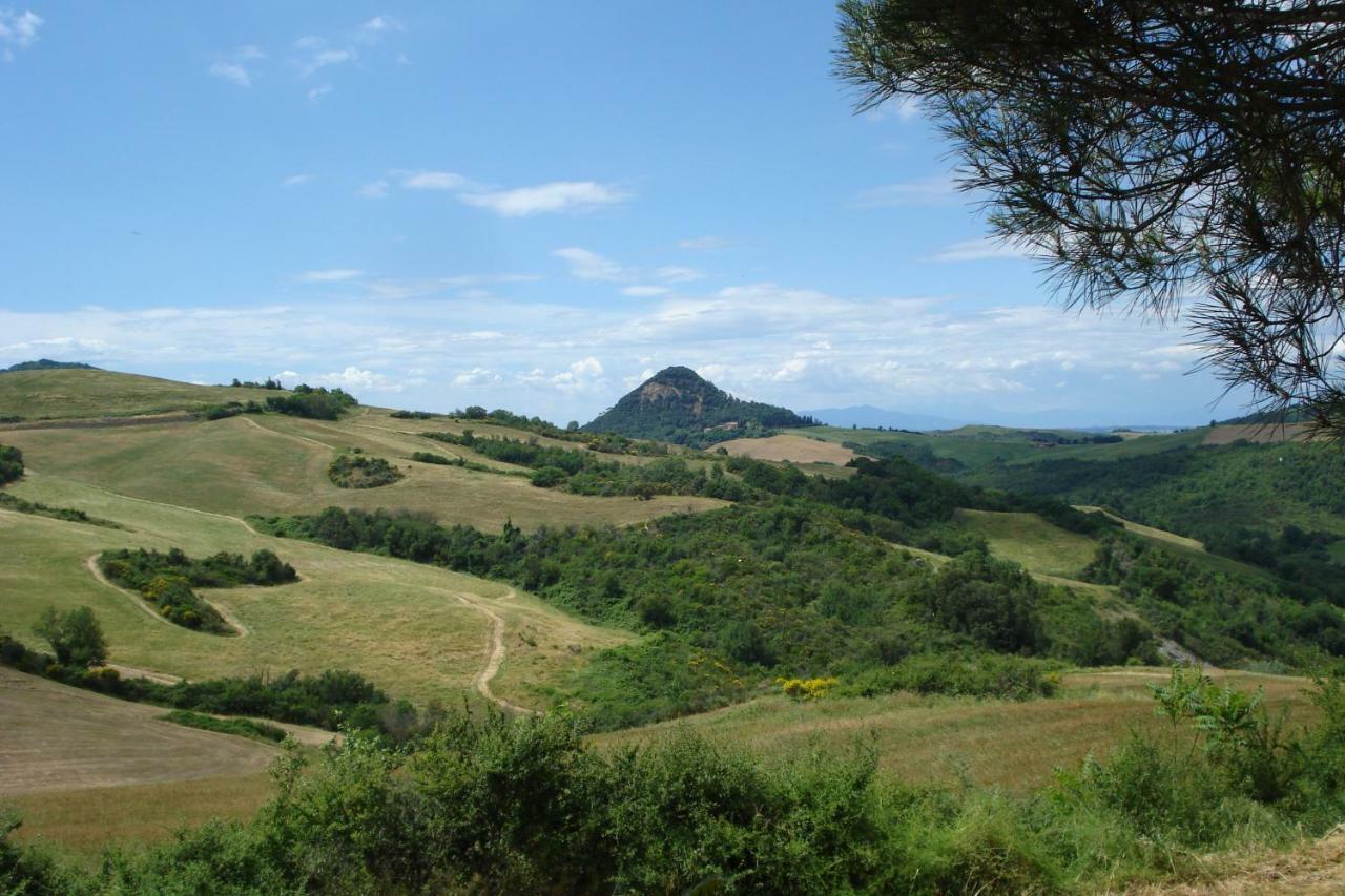 Podere San Francesco Bed and Breakfast Volterra Eksteriør billede
