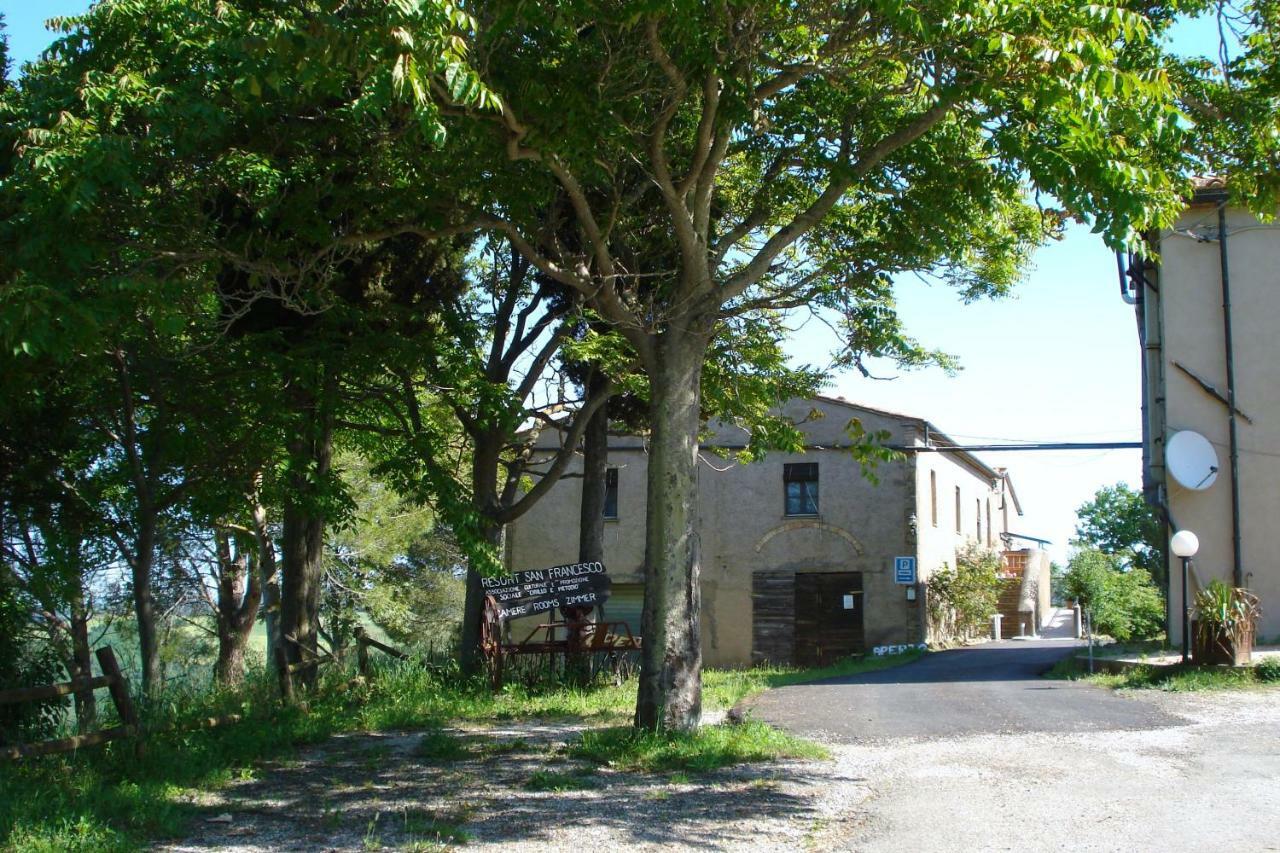Podere San Francesco Bed and Breakfast Volterra Eksteriør billede